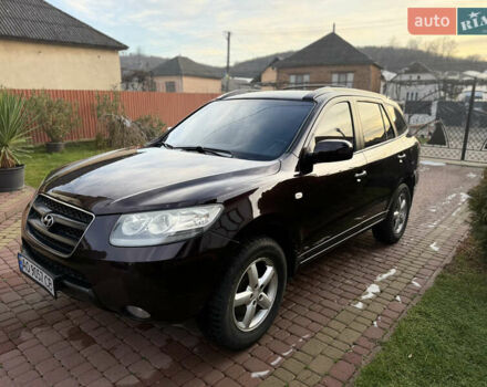 Фиолетовый Хендай Санта Фе, объемом двигателя 2.19 л и пробегом 331 тыс. км за 8600 $, фото 4 на Automoto.ua