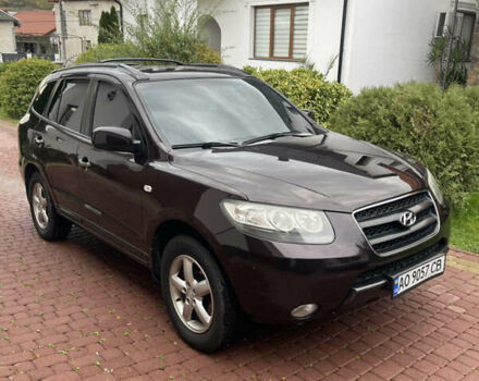 Фиолетовый Хендай Санта Фе, объемом двигателя 2.19 л и пробегом 331 тыс. км за 9000 $, фото 4 на Automoto.ua