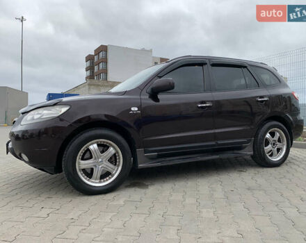 Фиолетовый Хендай Санта Фе, объемом двигателя 2.7 л и пробегом 302 тыс. км за 7600 $, фото 3 на Automoto.ua