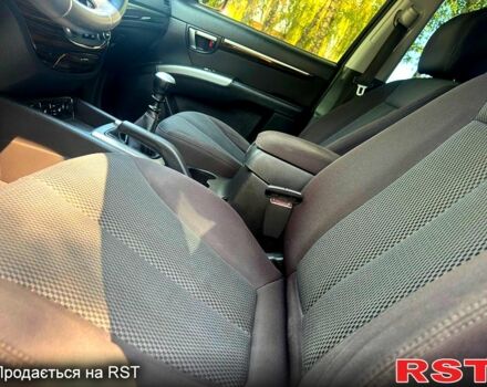 Хендай Санта Фе 2013 в Ахтырке на Automoto.ua Фиолетовый Хендай Санта Фе, объемом двигателя 2.2 л и пробегом 185 тыс. км за 11480 $, фото 4 на Automoto.ua