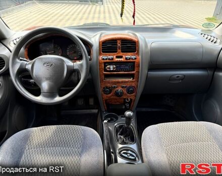 Коричневый Хендай Санта Фе, объемом двигателя 2.4 л и пробегом 142 тыс. км за 5950 $, фото 5 на Automoto.ua