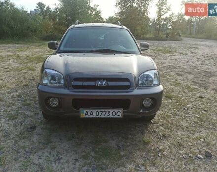 Коричневый Хендай Санта Фе, объемом двигателя 2 л и пробегом 258 тыс. км за 6500 $, фото 4 на Automoto.ua