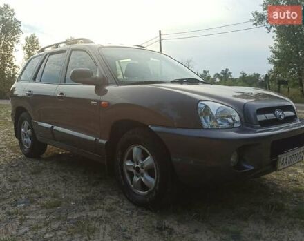 Коричневый Хендай Санта Фе, объемом двигателя 2 л и пробегом 258 тыс. км за 6500 $, фото 2 на Automoto.ua