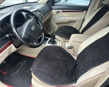 Коричневый Хендай Санта Фе, объемом двигателя 2.2 л и пробегом 160 тыс. км за 9300 $, фото 16 на Automoto.ua