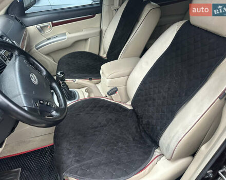 Коричневый Хендай Санта Фе, объемом двигателя 2.19 л и пробегом 160 тыс. км за 9300 $, фото 16 на Automoto.ua