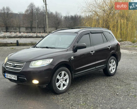 Коричневый Хендай Санта Фе, объемом двигателя 2.19 л и пробегом 160 тыс. км за 9300 $, фото 1 на Automoto.ua