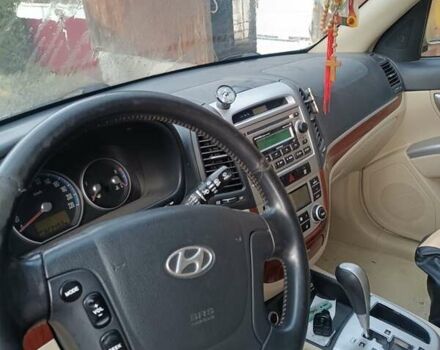 Коричневий Хендай Санта Фе, об'ємом двигуна 2.19 л та пробігом 323 тис. км за 10000 $, фото 5 на Automoto.ua