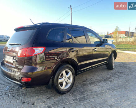 Коричневый Хендай Санта Фе, объемом двигателя 2.19 л и пробегом 271 тыс. км за 10800 $, фото 5 на Automoto.ua
