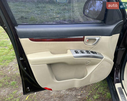 Коричневий Хендай Санта Фе, об'ємом двигуна 2.2 л та пробігом 295 тис. км за 8500 $, фото 9 на Automoto.ua