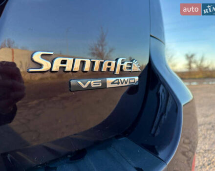 Коричневый Хендай Санта Фе, объемом двигателя 2.7 л и пробегом 179 тыс. км за 9700 $, фото 8 на Automoto.ua