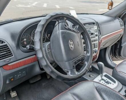 Коричневый Хендай Санта Фе, объемом двигателя 2.7 л и пробегом 218 тыс. км за 12310 $, фото 3 на Automoto.ua