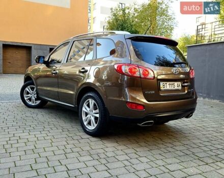 Коричневий Хендай Санта Фе, об'ємом двигуна 2.2 л та пробігом 179 тис. км за 14350 $, фото 24 на Automoto.ua