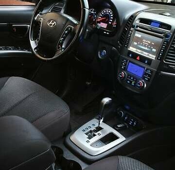 Коричневый Хендай Санта Фе, объемом двигателя 2.2 л и пробегом 228 тыс. км за 11600 $, фото 9 на Automoto.ua