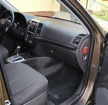 Коричневый Хендай Санта Фе, объемом двигателя 2.2 л и пробегом 228 тыс. км за 11600 $, фото 11 на Automoto.ua