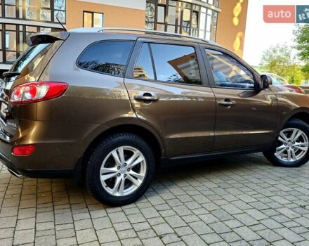 Коричневий Хендай Санта Фе, об'ємом двигуна 2.2 л та пробігом 179 тис. км за 14350 $, фото 48 на Automoto.ua