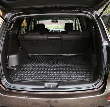 Коричневый Хендай Санта Фе, объемом двигателя 2.2 л и пробегом 228 тыс. км за 11600 $, фото 13 на Automoto.ua