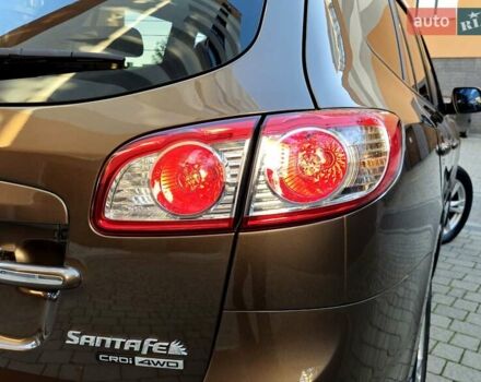 Коричневий Хендай Санта Фе, об'ємом двигуна 2.2 л та пробігом 179 тис. км за 14350 $, фото 43 на Automoto.ua