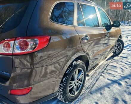 Коричневый Хендай Санта Фе, объемом двигателя 2.2 л и пробегом 290 тыс. км за 13000 $, фото 13 на Automoto.ua