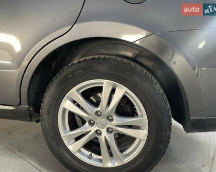 Коричневый Хендай Санта Фе, объемом двигателя 2.2 л и пробегом 273 тыс. км за 12950 $, фото 9 на Automoto.ua