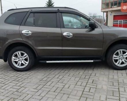 Коричневий Хендай Санта Фе, об'ємом двигуна 2.36 л та пробігом 270 тис. км за 12300 $, фото 10 на Automoto.ua