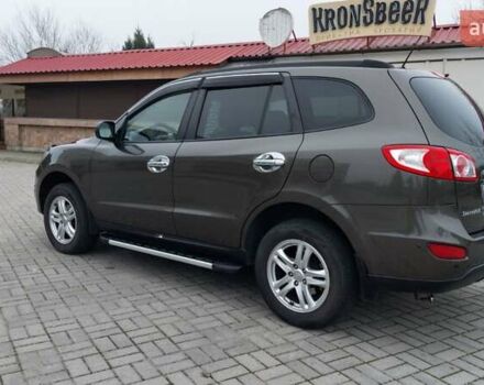 Коричневий Хендай Санта Фе, об'ємом двигуна 2.36 л та пробігом 270 тис. км за 12300 $, фото 17 на Automoto.ua