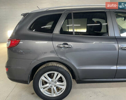 Коричневый Хендай Санта Фе, объемом двигателя 2.2 л и пробегом 273 тыс. км за 12950 $, фото 21 на Automoto.ua