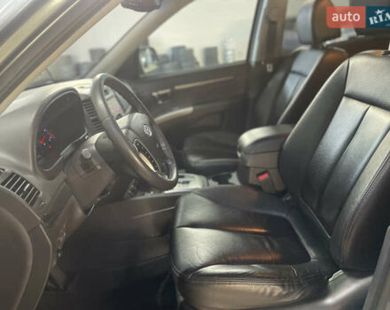 Коричневый Хендай Санта Фе, объемом двигателя 2.2 л и пробегом 273 тыс. км за 12950 $, фото 31 на Automoto.ua