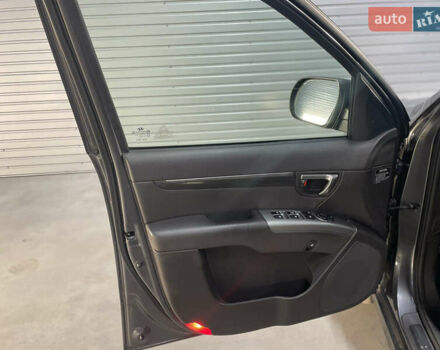 Коричневый Хендай Санта Фе, объемом двигателя 2.2 л и пробегом 273 тыс. км за 12950 $, фото 32 на Automoto.ua