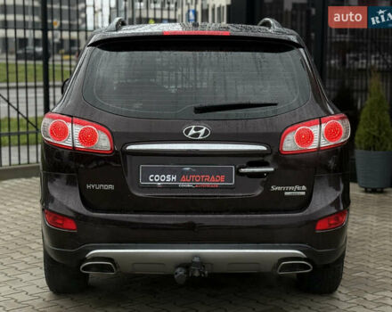 Коричневый Хендай Санта Фе, объемом двигателя 2.36 л и пробегом 195 тыс. км за 11900 $, фото 8 на Automoto.ua