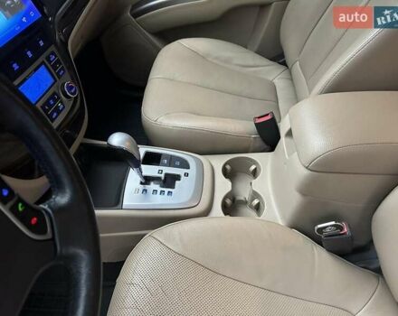 Коричневый Хендай Санта Фе, объемом двигателя 2.2 л и пробегом 180 тыс. км за 14300 $, фото 16 на Automoto.ua