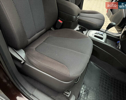 Коричневый Хендай Санта Фе, объемом двигателя 2.36 л и пробегом 195 тыс. км за 11900 $, фото 22 на Automoto.ua