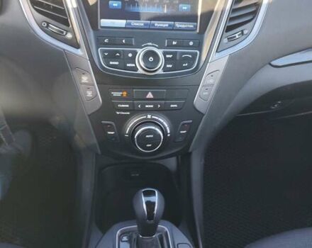 Коричневый Хендай Санта Фе, объемом двигателя 2.2 л и пробегом 201 тыс. км за 14000 $, фото 14 на Automoto.ua