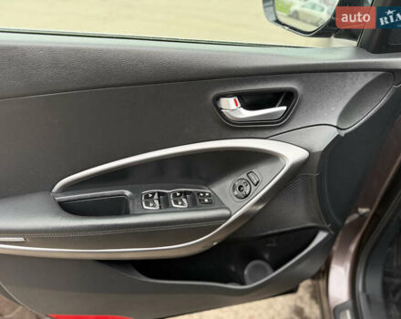 Коричневий Хендай Санта Фе, об'ємом двигуна 2.2 л та пробігом 217 тис. км за 16200 $, фото 13 на Automoto.ua