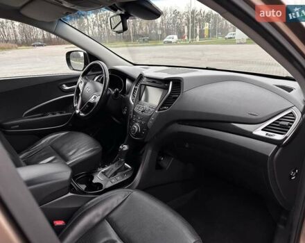 Коричневый Хендай Санта Фе, объемом двигателя 2.2 л и пробегом 210 тыс. км за 18300 $, фото 54 на Automoto.ua