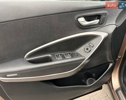 Коричневый Хендай Санта Фе, объемом двигателя 2.2 л и пробегом 210 тыс. км за 18300 $, фото 45 на Automoto.ua