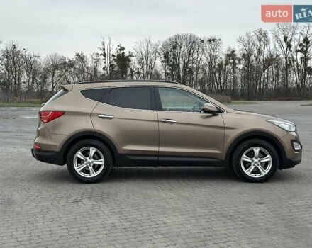 Коричневый Хендай Санта Фе, объемом двигателя 2.2 л и пробегом 210 тыс. км за 17999 $, фото 17 на Automoto.ua
