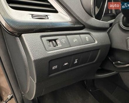 Коричневый Хендай Санта Фе, объемом двигателя 2.2 л и пробегом 210 тыс. км за 18300 $, фото 46 на Automoto.ua