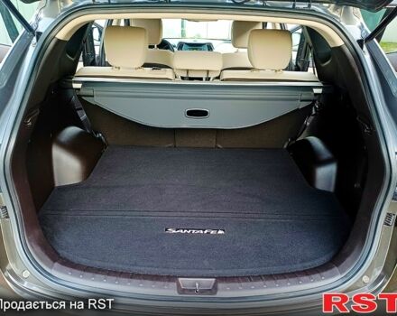 Коричневый Хендай Санта Фе, объемом двигателя 2.4 л и пробегом 82 тыс. км за 13500 $, фото 11 на Automoto.ua