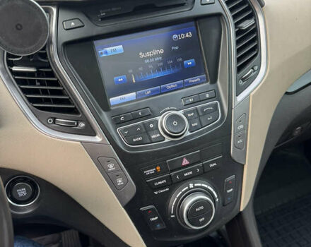 Коричневый Хендай Санта Фе, объемом двигателя 2.2 л и пробегом 255 тыс. км за 18500 $, фото 10 на Automoto.ua