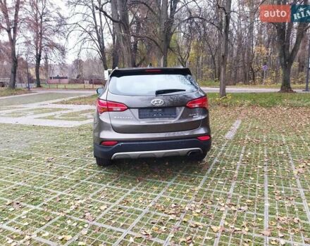Коричневый Хендай Санта Фе, объемом двигателя 2.36 л и пробегом 138 тыс. км за 14900 $, фото 7 на Automoto.ua