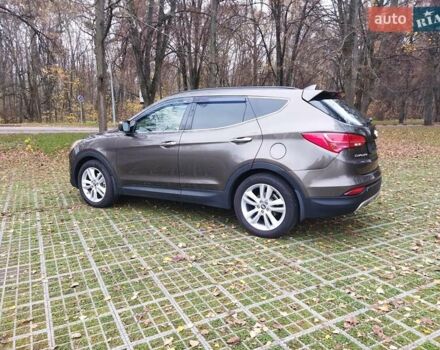 Коричневый Хендай Санта Фе, объемом двигателя 2.36 л и пробегом 138 тыс. км за 14900 $, фото 5 на Automoto.ua