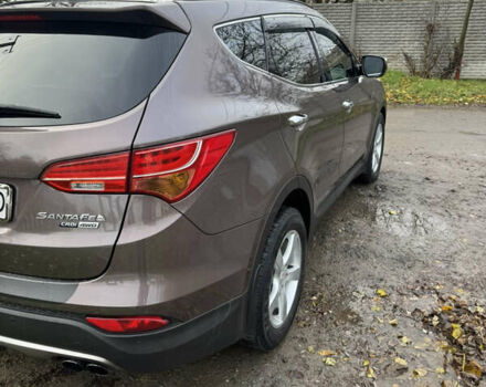 Коричневый Хендай Санта Фе, объемом двигателя 2.2 л и пробегом 255 тыс. км за 18500 $, фото 1 на Automoto.ua