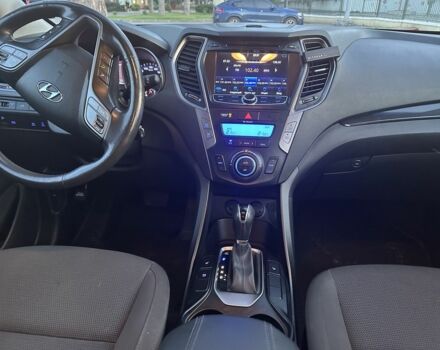 Коричневый Хендай Санта Фе, объемом двигателя 2.2 л и пробегом 94 тыс. км за 19500 $, фото 2 на Automoto.ua