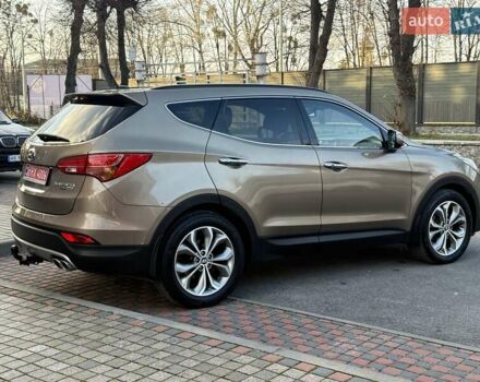 Коричневый Хендай Санта Фе, объемом двигателя 2.2 л и пробегом 130 тыс. км за 19950 $, фото 8 на Automoto.ua