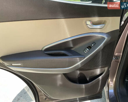 Коричневий Хендай Санта Фе, об'ємом двигуна 2.2 л та пробігом 285 тис. км за 18200 $, фото 21 на Automoto.ua