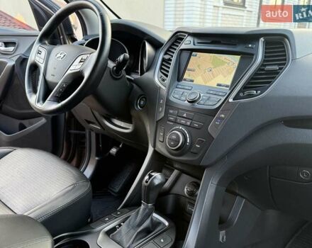 Коричневый Хендай Санта Фе, объемом двигателя 2.2 л и пробегом 130 тыс. км за 19950 $, фото 53 на Automoto.ua