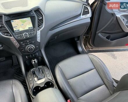 Коричневый Хендай Санта Фе, объемом двигателя 2.2 л и пробегом 130 тыс. км за 19950 $, фото 78 на Automoto.ua