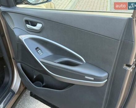 Коричневый Хендай Санта Фе, объемом двигателя 2.2 л и пробегом 130 тыс. км за 19950 $, фото 55 на Automoto.ua