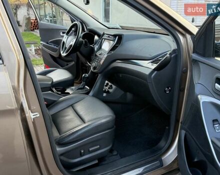 Коричневый Хендай Санта Фе, объемом двигателя 2.2 л и пробегом 130 тыс. км за 19950 $, фото 50 на Automoto.ua