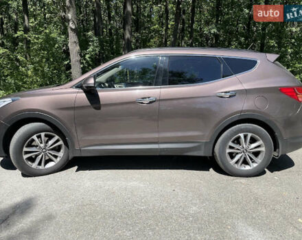 Коричневий Хендай Санта Фе, об'ємом двигуна 2.2 л та пробігом 285 тис. км за 18200 $, фото 2 на Automoto.ua